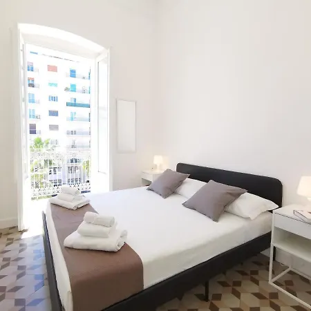 Vittorio Emanuele 71 *